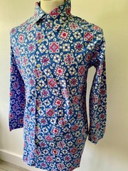 VTG mens 80’s LOTUS BLUE RETRO PATTERN LOOSE FIT LONG SLEEVED SHIRT 42″