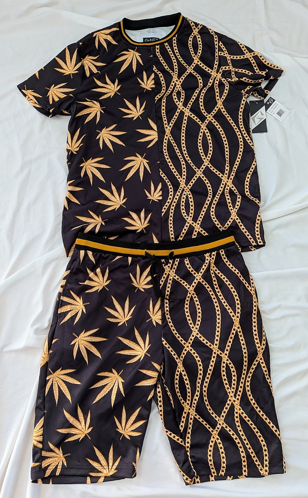 NWT Black Gold Chain Pot Weed Leaf T-Shirt & Drawstring Shorts Set Men’s Large