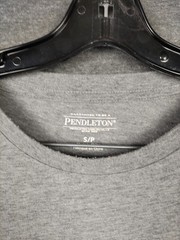Pendleton Shirt Mens Small Gray Buffalo Bison Graphic Tee Soft Casual Outdoors