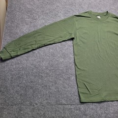 Gildan G540 Men’s Heavy Cotton Preshrunk Long Sleeve Shirt Green Size Small