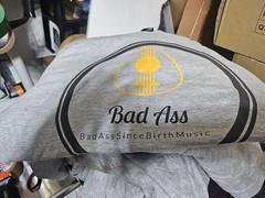 BadAss T-Shirt – Gray Large