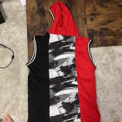 Ecko Unltd Men’s Hoodie T-Shirt Stitch Panel Sleeveless Tee in Red/Black XL