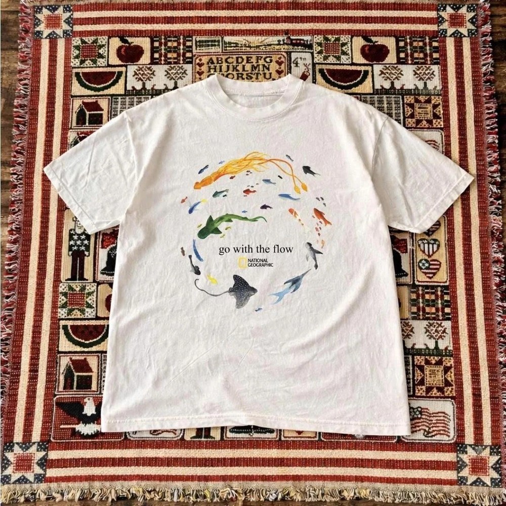 National Geographic graphic T-shirt