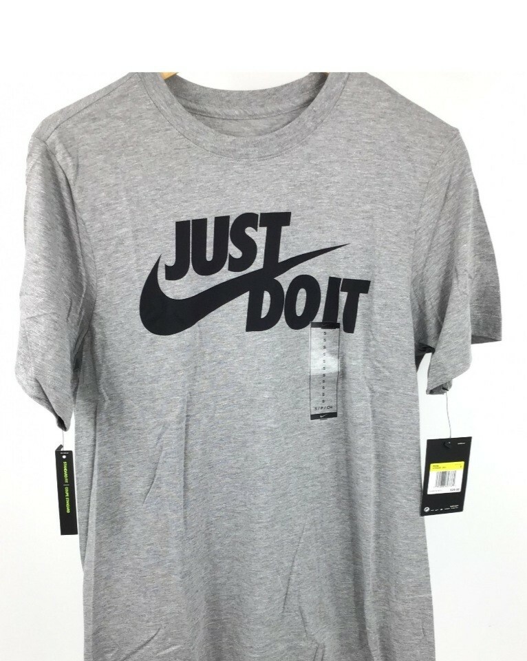 Nike Men’s Sportswear Tee T-shirt Size Small AR5006-063 NWT