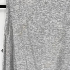 Man BooHoo Men Men’s Scoop Neck Gray Sleeveless Shirt size M