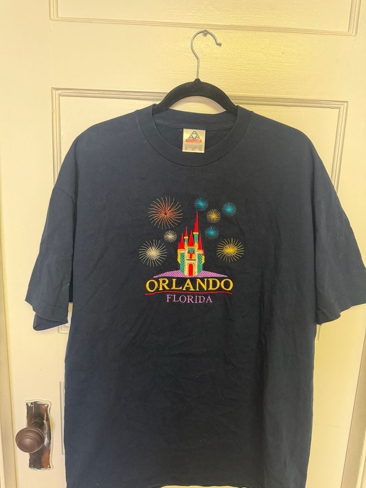 Vintage Orlando Florida Embroidered Castle Fireworks T-Shirt XL T-Shirt