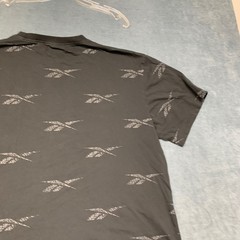 Reebok T Shirt Mens XL Black Allover Logo Graphic Casual Crew Neck Short Sleeve