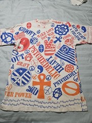 Vintage 80s All Over Print Peace Love Not War T-Shirt Lrg AOP Single Stitch RARE