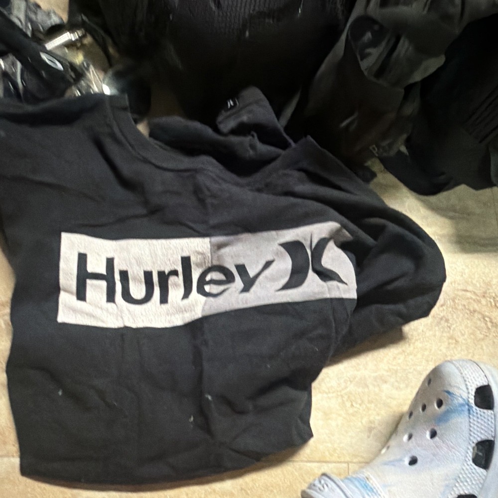 Hurley Men’s Black Logo Graphic Print T-Shirt Regular Fit Size L Pre-Owned