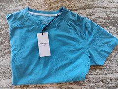 Kenneth Cole Performance Active Henley Short Sleeve TShirt Medium MINT FREE SHIP