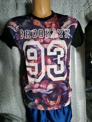 Brooklyn T Shirt With Blue And Purple Tropical Design, Men Size S @ 31LUKY LUKE