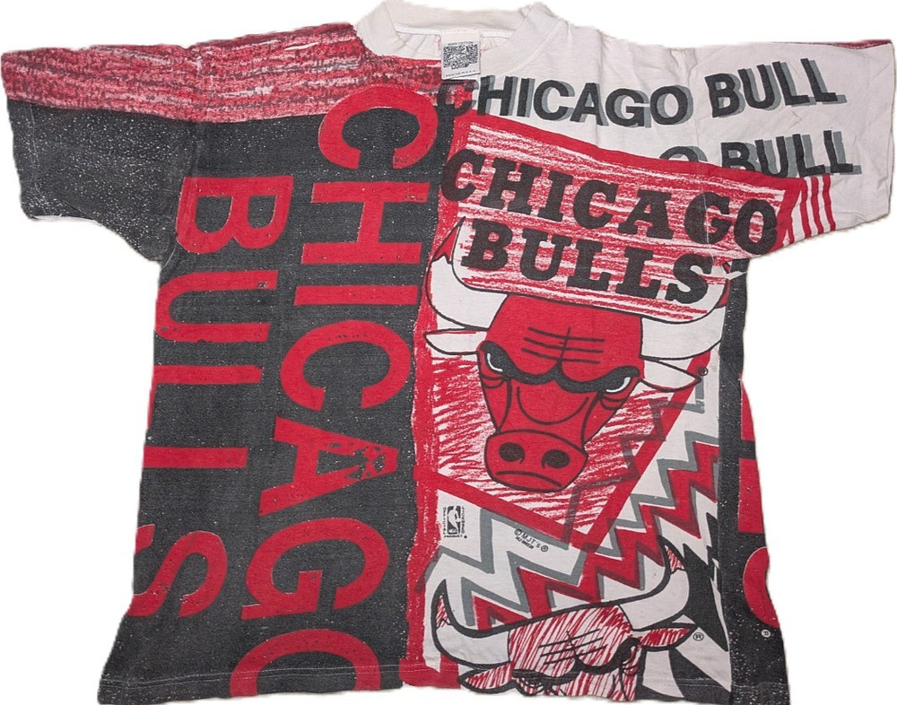 VINTAGE 90s CHICAGO BULLS MAGIC JOHNSON ALL OVER PRINT T SHIRT JORDAN RAP TEE L