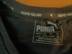 PUMA T-shirt Black & White Size Medium “Keeps you dry” U6