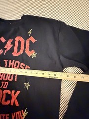 AC/DC Graphic Sweatshirt 1982 World Tour Adult Size S/M Black Reproduction ACDC