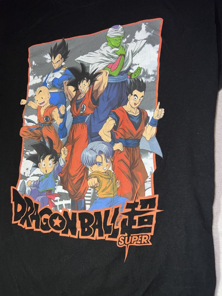 Dragon Ball Z T-shirt Size Medium Goku Super Saiyan Anime Black Crew Neck M