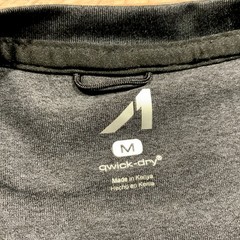 Alive Athletic Shirt Men’s Medium Gray qwick-dry Lightweight Short Sleeve