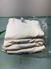 Hanes Platinum Men White 4-Pack Crew-Neck Undershirt Stretch T-Shirt Size M