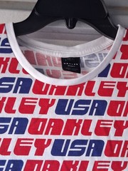 Oakley Shirt Mens Medium Red Blue Allover AOP USA Custom Fit Graphic 90s Vintage