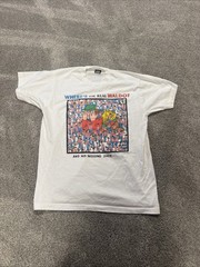 Collectible Where’s The Real WALDO?White Graphic T-shirt 1990 Martin Handford XL