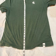 Cactus Man Sueded V Neck T Shirt Green Lion Logo Short Sleeve Men’s Size L