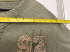 Canyon River Blues Vintage Men’s XL Olive Green Henley Shirt Cotton Tee