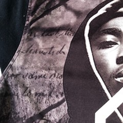 Maxi Milian Tupac Shakur Mens T-Shirt Sz L Black All Over Print Short Sleeve