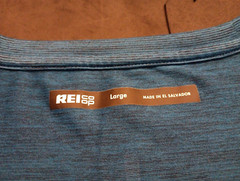 Lot Of 5 Men’s Large Name Brand Mixed T Shirt Lot REI Columbia Joseph Abboud