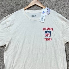 NFL Stranger Things T-Shirt Mens Large Cream Short Sleeve Graphic Tee NEW