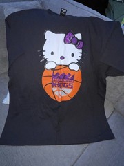 HELLO KITTY SANRIO Sacramento KINGS NBA Hanes Shirt 2XL XXL