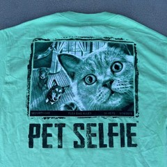 Pet Selfie Mens Mint Green Graphic T-Shirt Cat Dog Security Cam 600-2310 NWT L