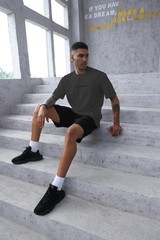 Men’s Fashion Athletic T-Shirt Oversized Workout Short Sleeve Shirt Casual Cr…