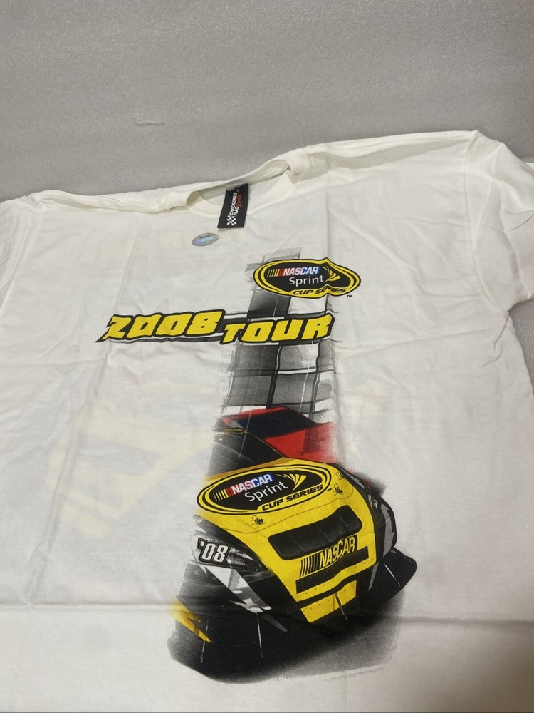 Checkered Flag Sports 2008 Nascar Sprint T Shirt Short Sleeve White XL