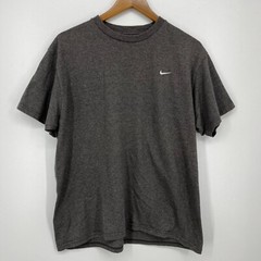 Nike T-Shirt Men’s Size M Gray Embroidered Swoosh Logo Crew Neck Y2K