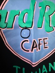 Vintage 90’s Men’s Hard Rock Cafe “Tijuana” Black Souvenir T-Shirt Size Large