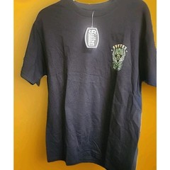 Sullen Art Collective Saint BattyShort Sleeve Men`s T-shirt Medium A119