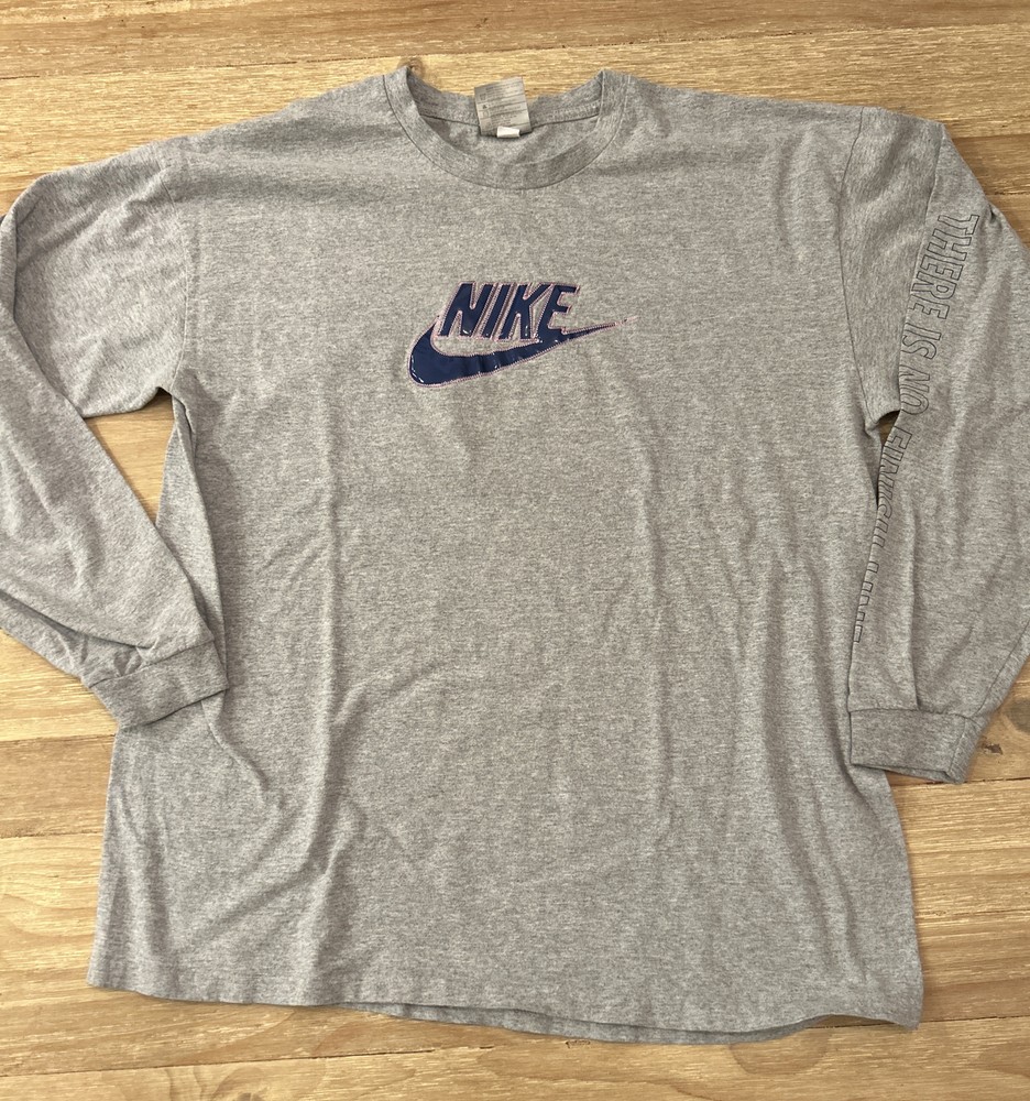 Nike Shirt Men XL Vintage Gray Long Sleeve Vinyl Logo Y2K No Finish Line