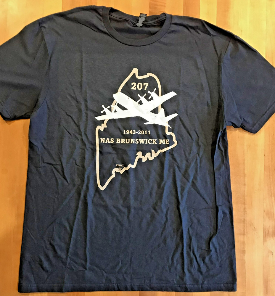 NEW NAVAL AIR STATION BRUNSWICK, MAINE T-SHIRT NAVY BLUE SIZE LARGE NASB ME 207