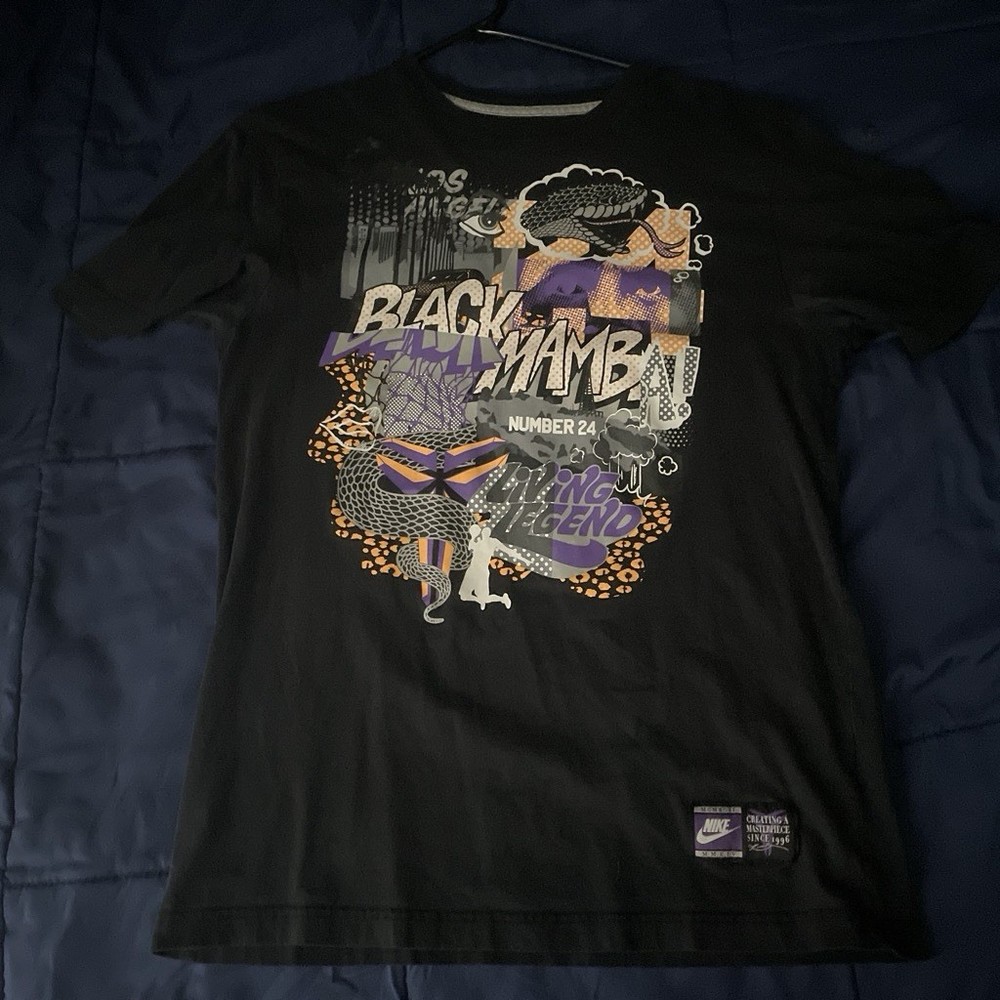 Kobe Bryant black mamba shirt mens medium RARE