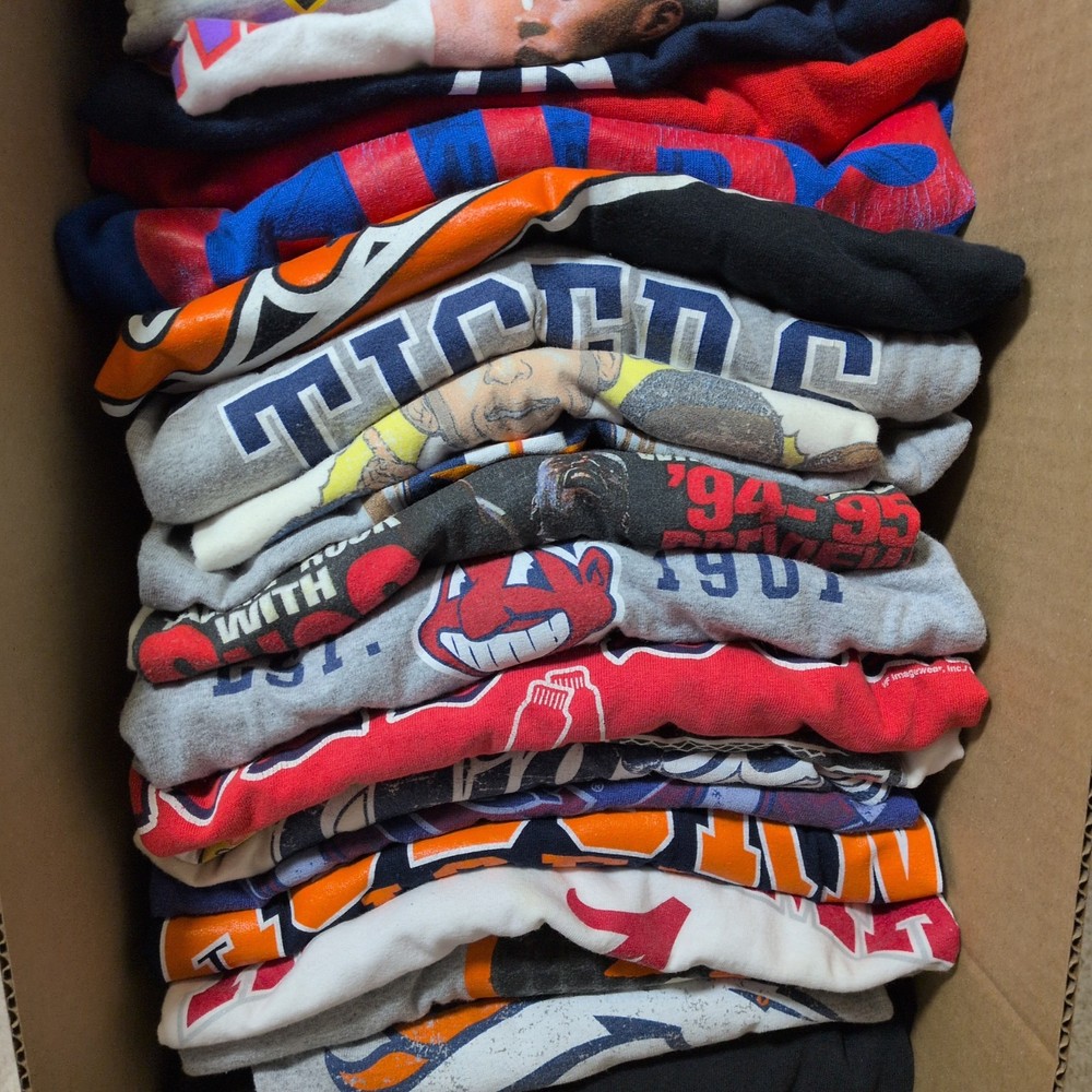 10 Sports T-Shirt Bundle MLB NFL NBA NHL Mixed Teams Sizes Tees Reseller Lot