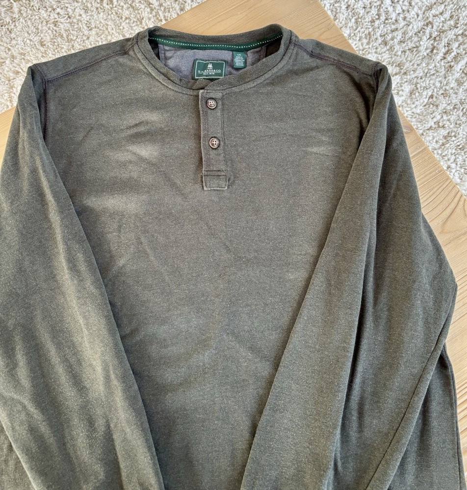 G.H. Bass & Co. Men’s Green Henley Shirt Size: L / Olive Green