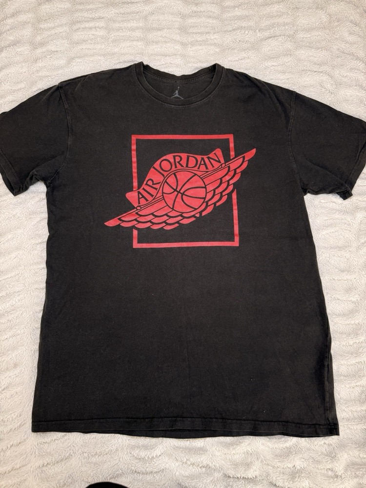Vintage Air Jordan Black Red Graphic T-Shirt Size XL