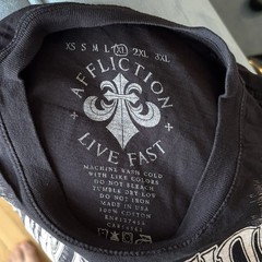 Affliction Shirt Mens XL Black Winged Up Skulls Gothic Cross Made in USA Y2K