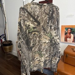 Mossy Oak Men’s Camo Long Sleeve Crew Neck Cotton Knit Pocket T-Shirt XL