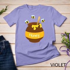 Honey Pot Cute Bee Buzzing Beehive Flying Funny Beekeeping Unisex T-shirt