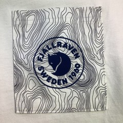 Fjallraven Mens Logo Pocket T-Shirt Eggshell Cream Organic Cotton Size L NWT
