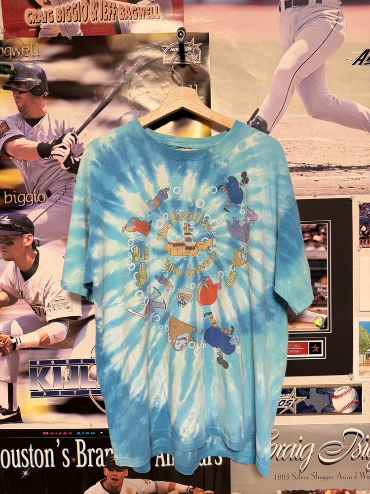Vintage 2004 Liquid Blue The Beatles Yellow Submarine T-Shirt Men’s Size L/XL