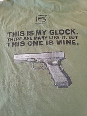 Glock T Shirt Mens XL Green Gun Pistol Biker Vintage READ