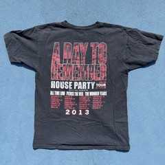 Black Medium T-Shirt House Party Tour, Pierce The Veil all Time Low A Date