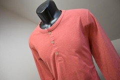 UntuckIt Henley Tee Shirt Red Cotton Poly Blend Long Sleeve Mens Size Large