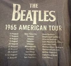 NWT The Beatles Rubber Soul men’s band graphic tee XLstretch Official Merchandis